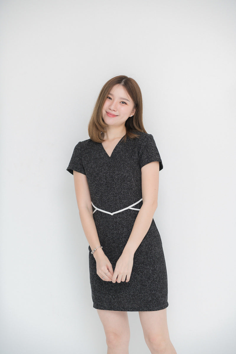 Barbara Dress 最強收腰效果V領短袖連身裙 - Chanell Black 小香黑色 (CB548)