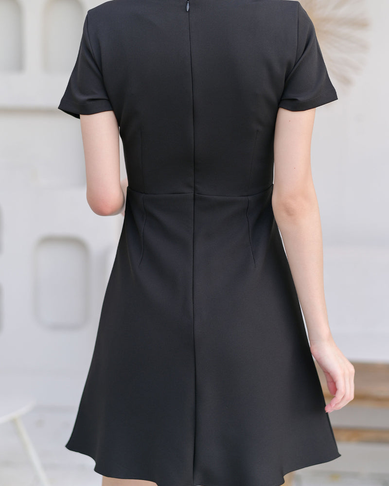 Sofia Dress 縷空領口連身傘裙- Black 黑色 (CB646)