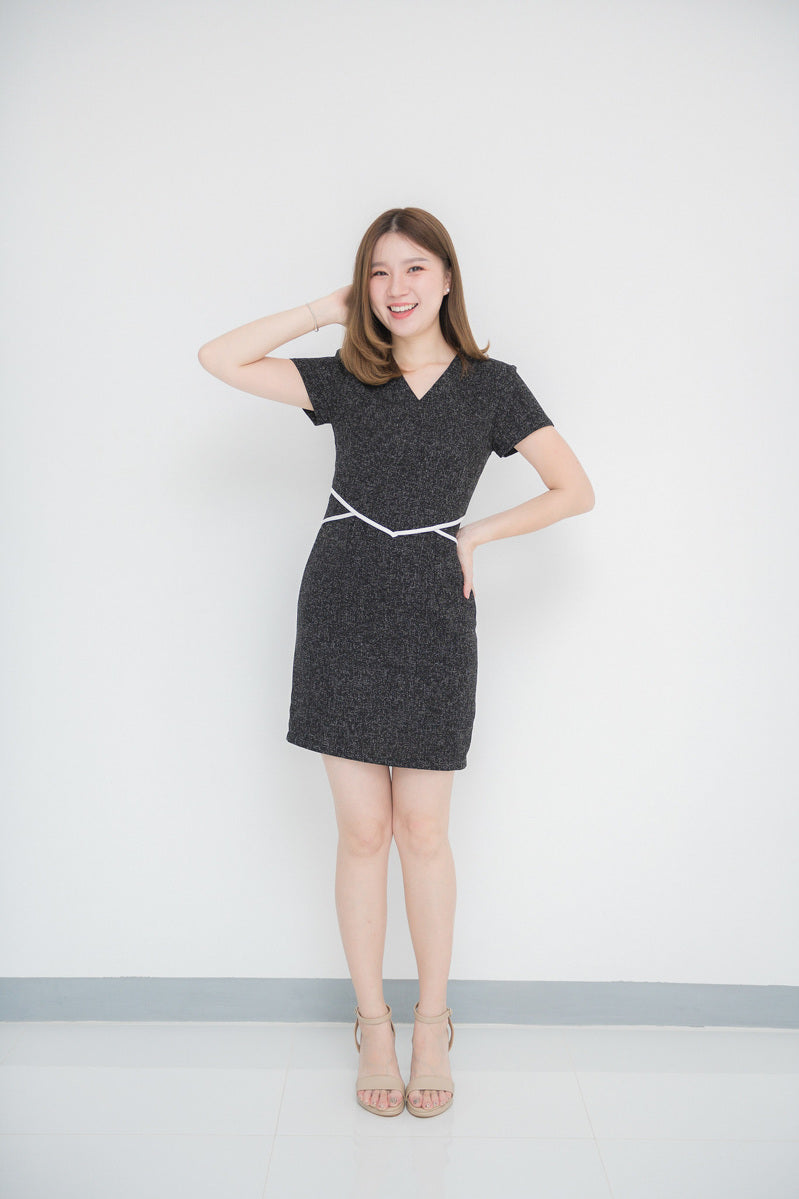 Barbara Dress 最強收腰效果V領短袖連身裙 - Chanell Black 小香黑色 (CB548)