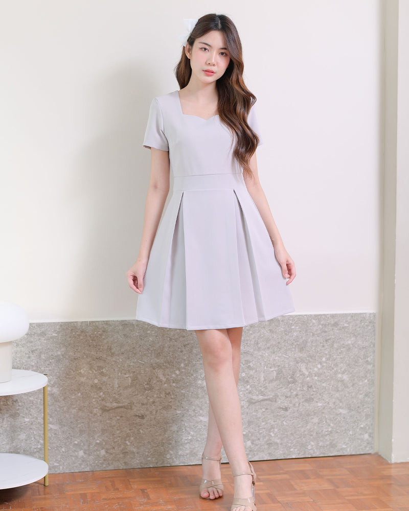 Back Bow Dress 心型領後背蝴蝶結連衣裙 - Light Grey 淺灰色(CB555)