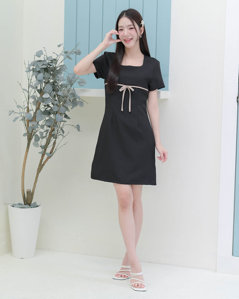 Bamboo Dress -簡潔小腰帶配襯連身裙- Black 黑色 (CB690)