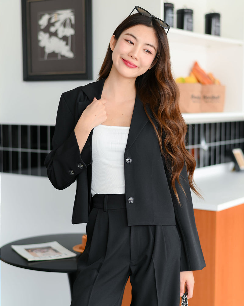 Zoey Blazer 短款百搭長袖西裝外套 - Black 黑色 (CB647)