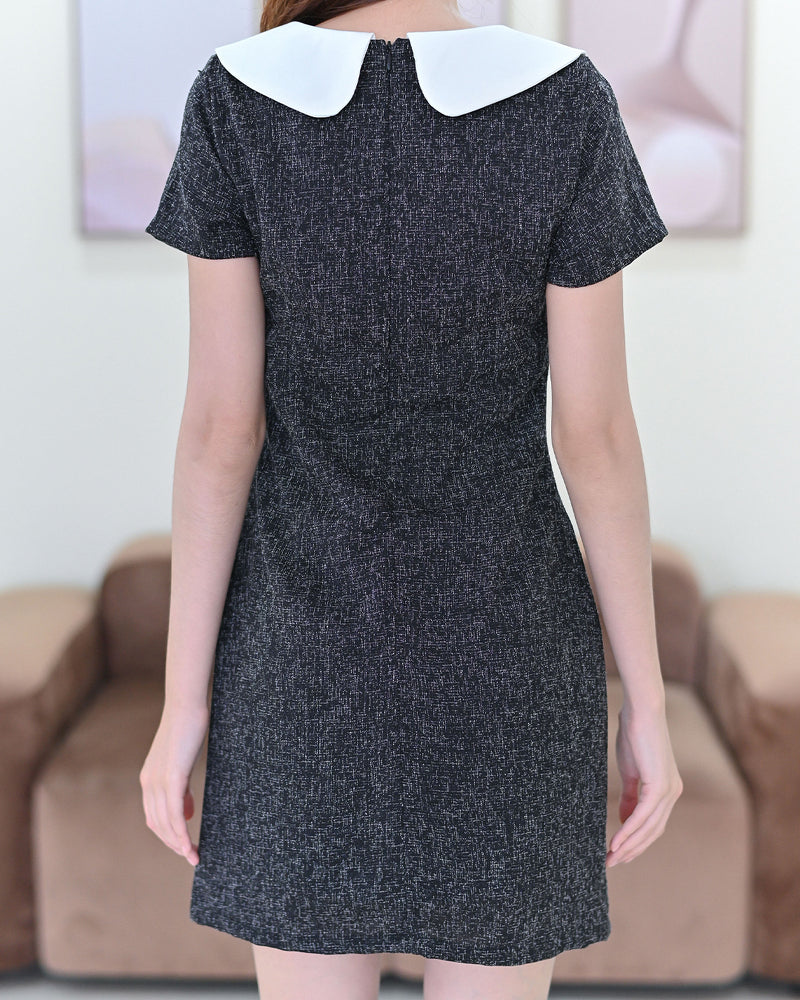 <減價清貨> Fallon Dress 拼色大花領修身連身裙- Black 黑色 (CB635)