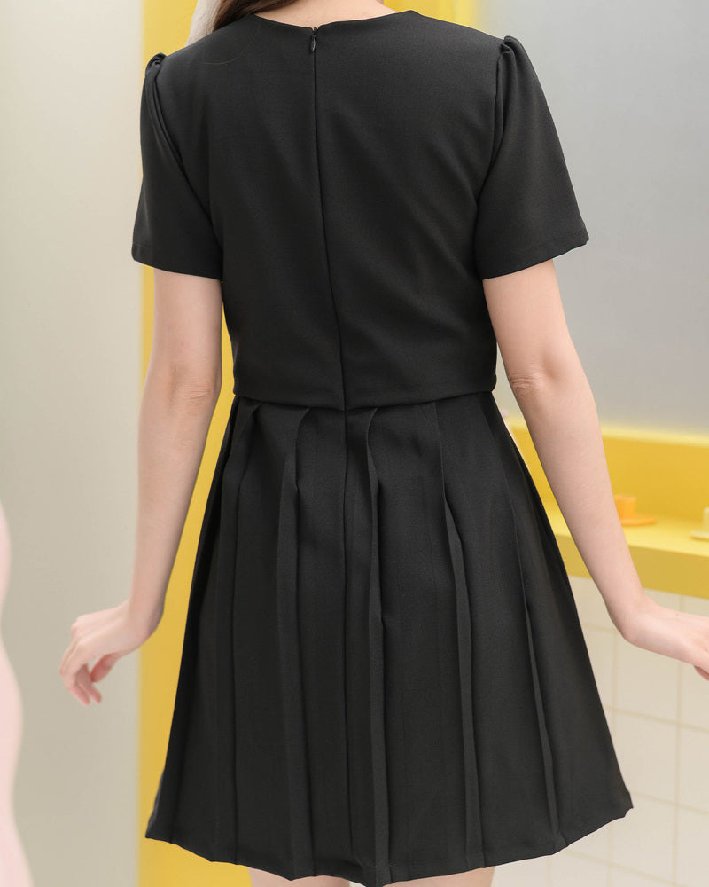CB686 Mira Dress - 仿兩件百褶連身裙- Black 黑色