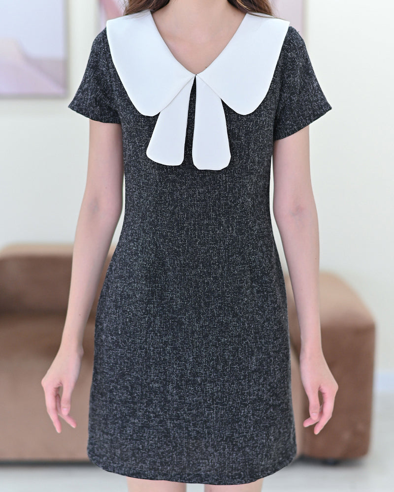 <減價清貨> Fallon Dress 拼色大花領修身連身裙- Black 黑色 (CB635)
