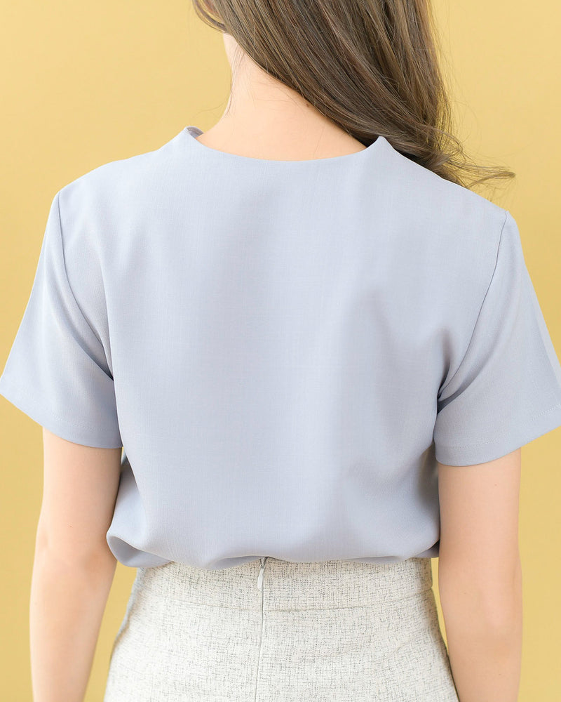 <2025 清貨價 - 原價HK$138>Puri Top 鄒文花邊短袖上衣- Baby Blue 灰藍色 (CB637)