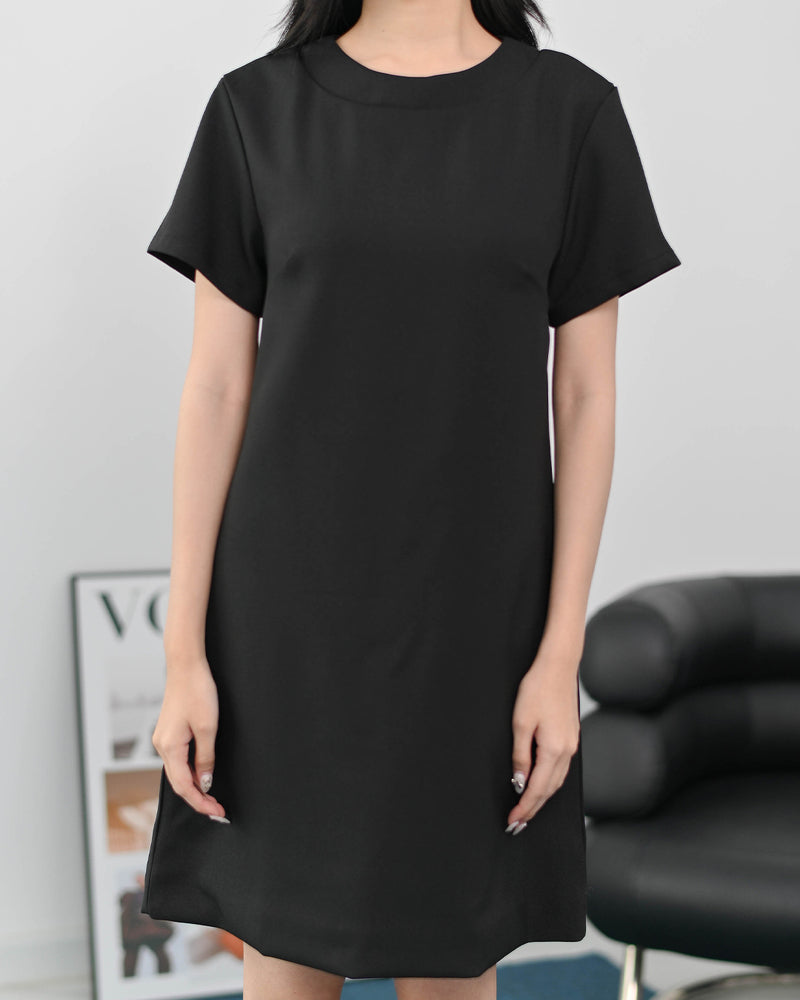 <全新西裝布料>Neo Dress 純色短袖圓領設計休閑連身裙 - Black 黑色 (CB554S)