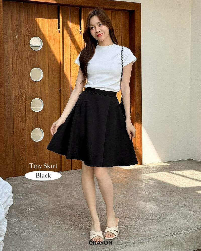 Tiny Skirt 純色半截裙 -Black 黑色 (CB700)