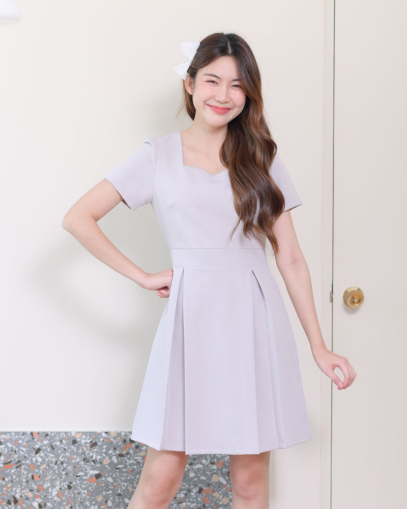 Back Bow Dress 心型領後背蝴蝶結連衣裙 - Light Grey 淺灰色(CB555)