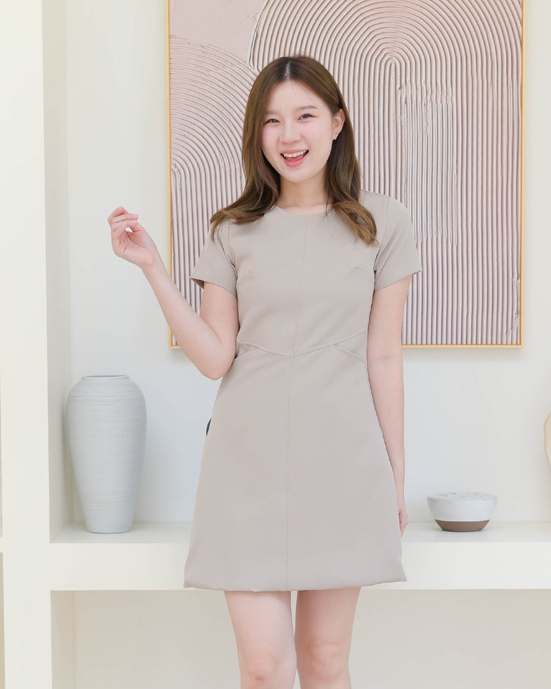 Pocket me Dress 前口袋設計圓領輕便連身裙 - Cream 奶油色 (CB544)