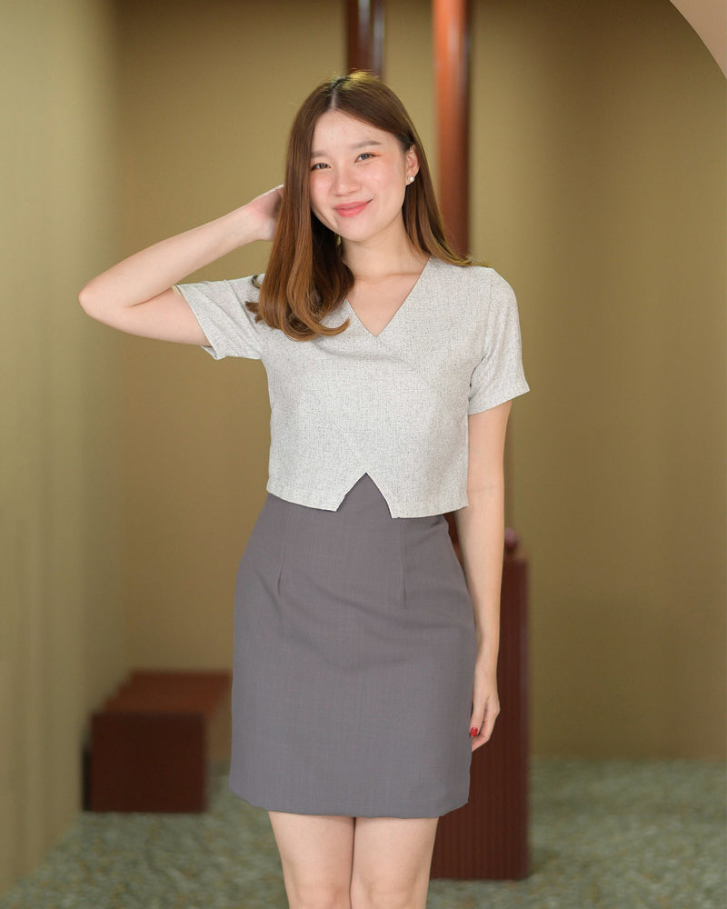 Stephanie dress (chanel) 小香風編織仿兩件V領設計連身裙 - Gray 灰色 (CB540)