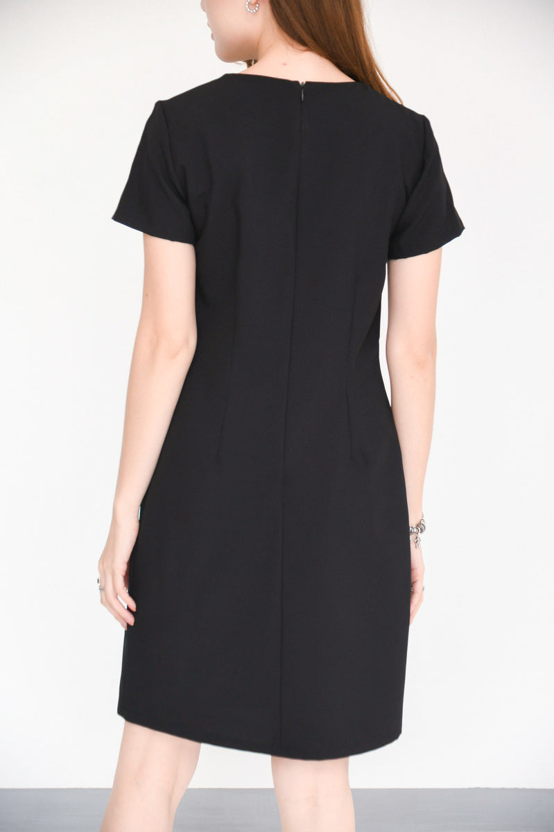 Basic Me Dress 簡約V領修身連身裙- Black 黑色 (CB531)