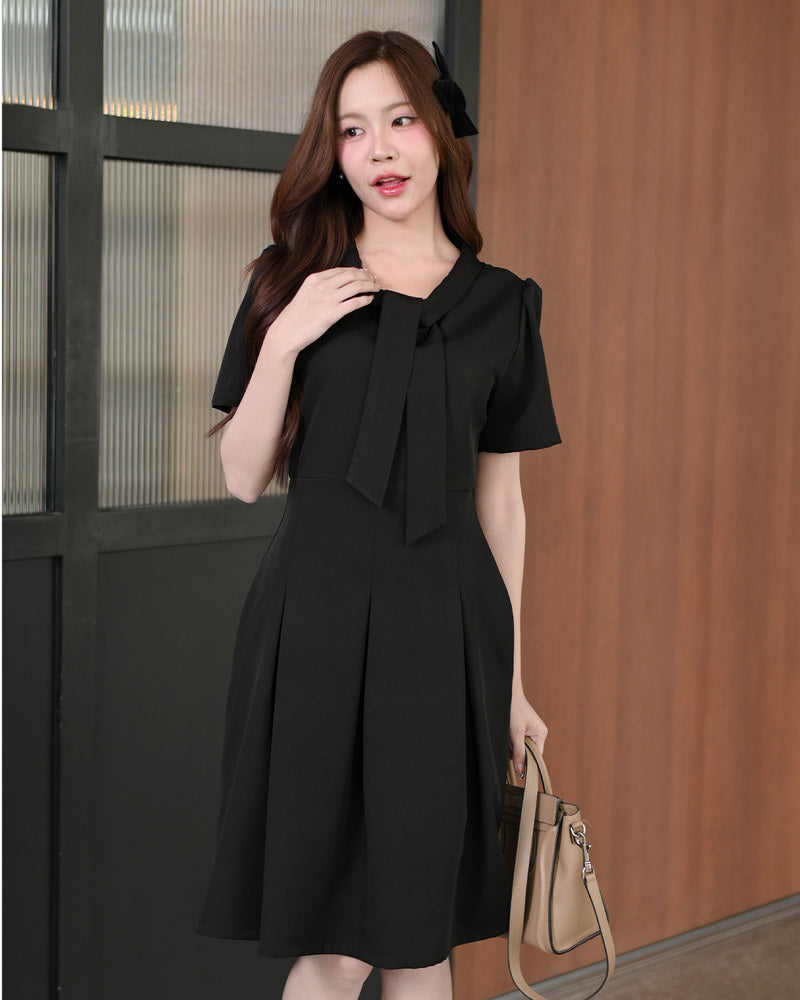 My Ada Dress  小領呔修腰長裙 -Black 黑色 (CB701)