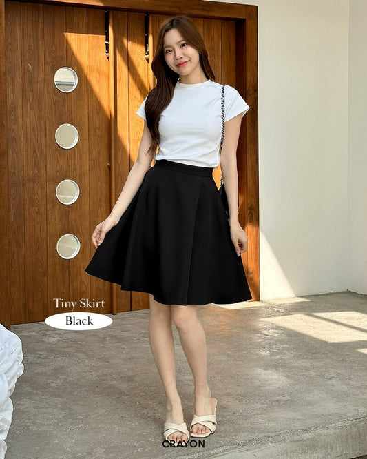Tiny Skirt 純色半截裙 -Black 黑色 (CB700)