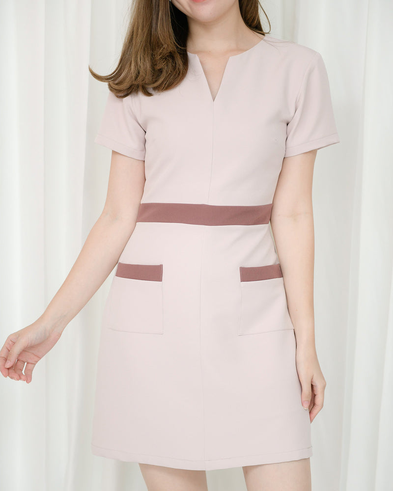 Vanisa Dress 柔軟V領雙色連身裙 - Light Pink 淺粉紅色 (CB552)